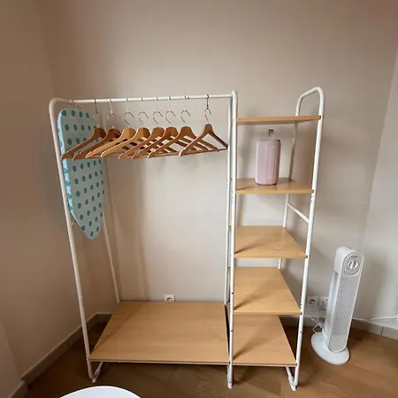 Apartment L Escapade Parisienne Netflix Paris Et *
