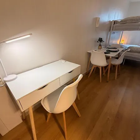 L Escapade Parisienne Netflix Paris Et Apartment